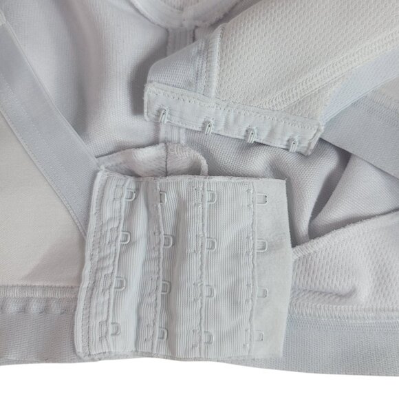 Playtex 18 Hour Wirefree Bra White 44DD Active Breathable Comfort Straps #4159 - Picture 7 of 9